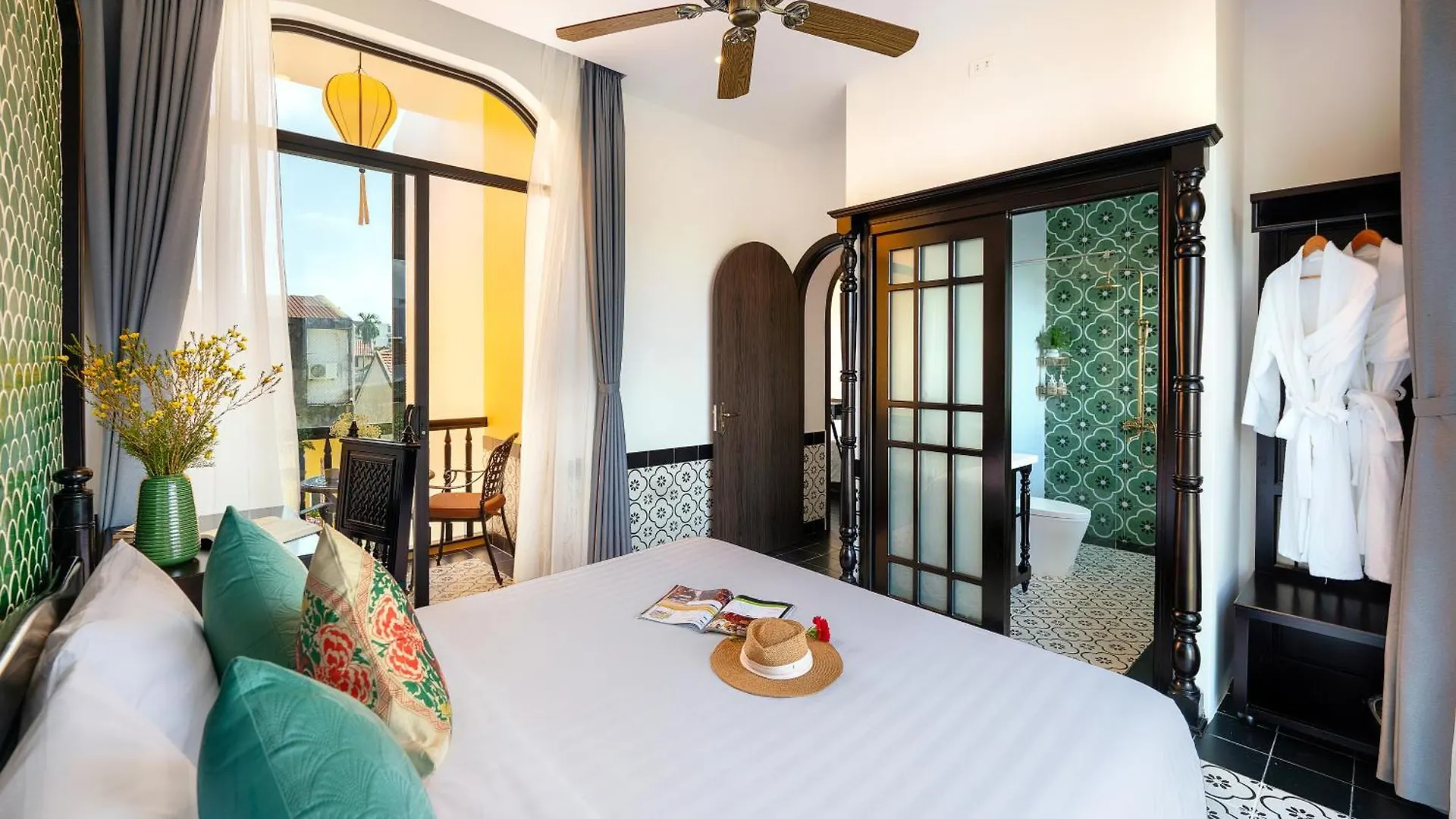 Hoian Cocoviet2 Villa - 3 Bedroom Poolside Retreat, Old Town ホイアン