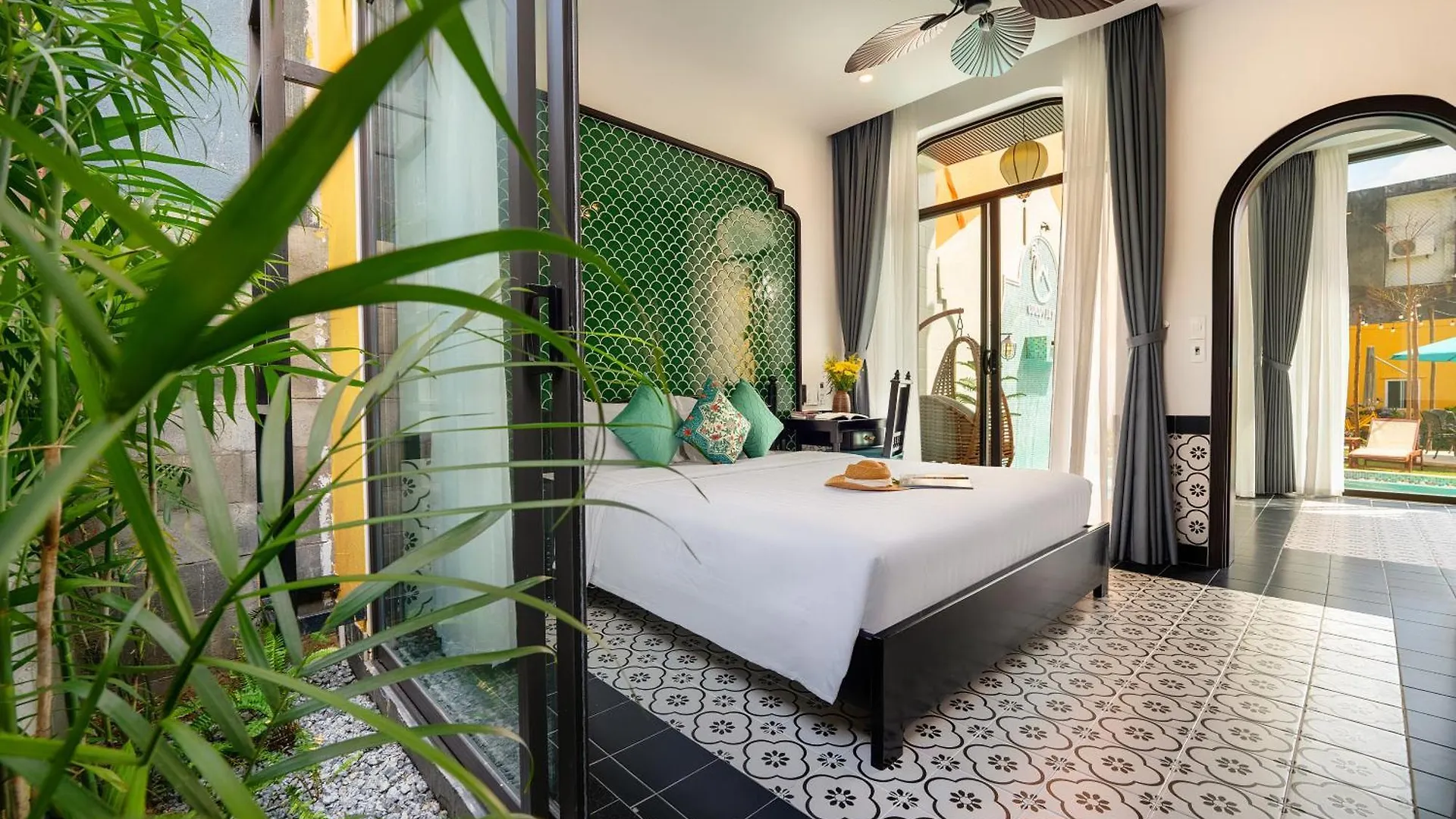 Hoian Cocoviet2 Villa - 3 Bedroom Poolside Retreat, Old Town ホイアン